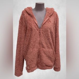Dusty pink Muave colored sweater with hoodie
